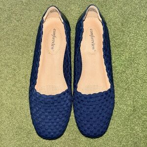 Women’s Dark Blue slip ons, never worn, 8W